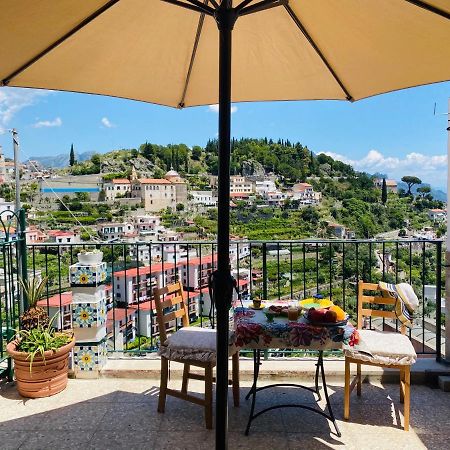 Lucy'S House - Comfortable Apartment In Amalfi Exterior photo